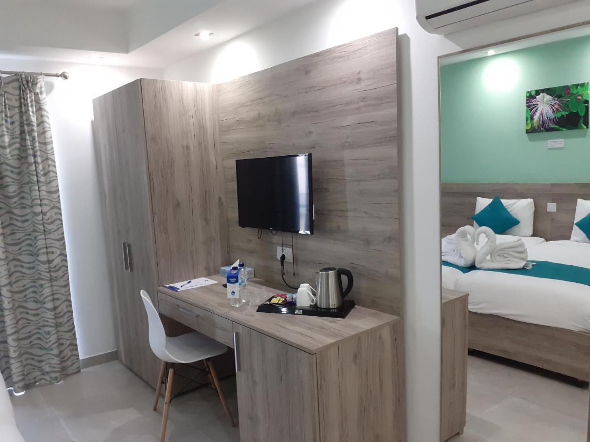 Tj Boutique Hotel Marsaskala Exterior photo
