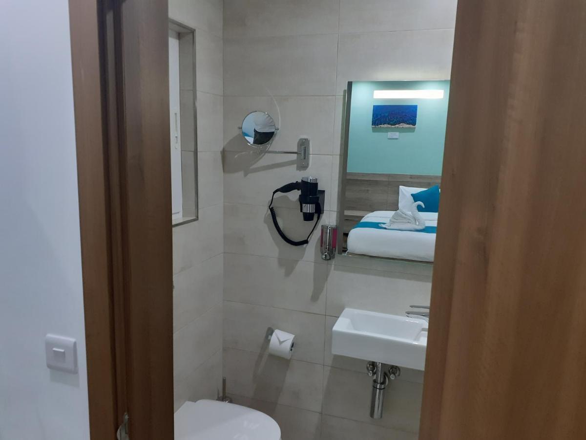 Tj Boutique Hotel Marsaskala Exterior photo